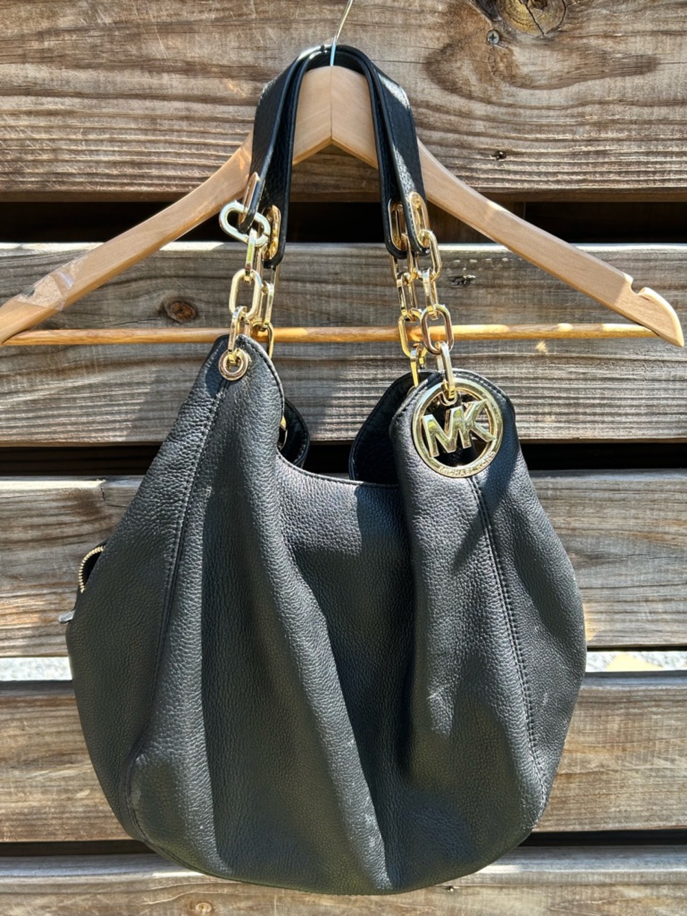 Michael Kors Large Lillie Pebble Leather Hobo Bag